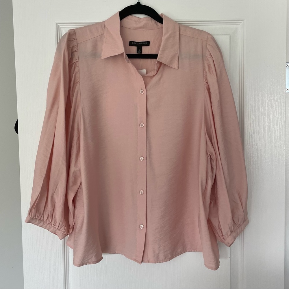 BANANA REPUBLIC | Crepe Balloon Sleeve Button Up Blouse - Size L